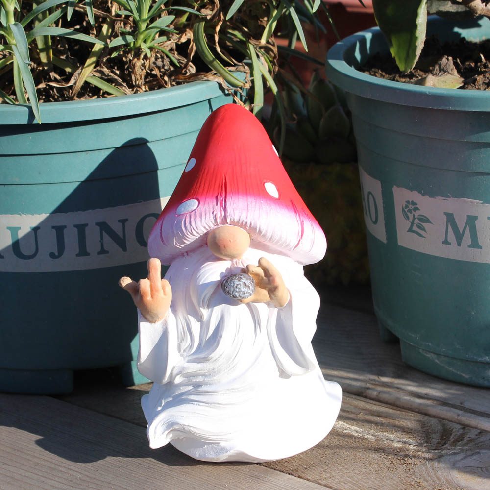 Mushroom Smoking Gnomes Funny  - Home Bargains ulasan dan harga